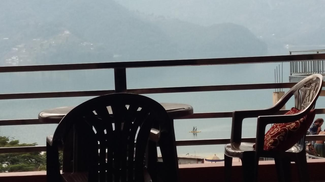 Hotel Bhadrakali Pokhara Inn Exterior photo
