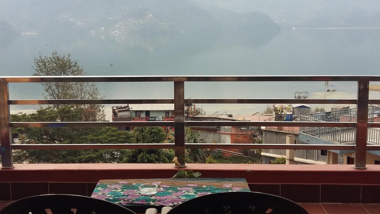 Hotel Bhadrakali Pokhara Inn Exterior photo
