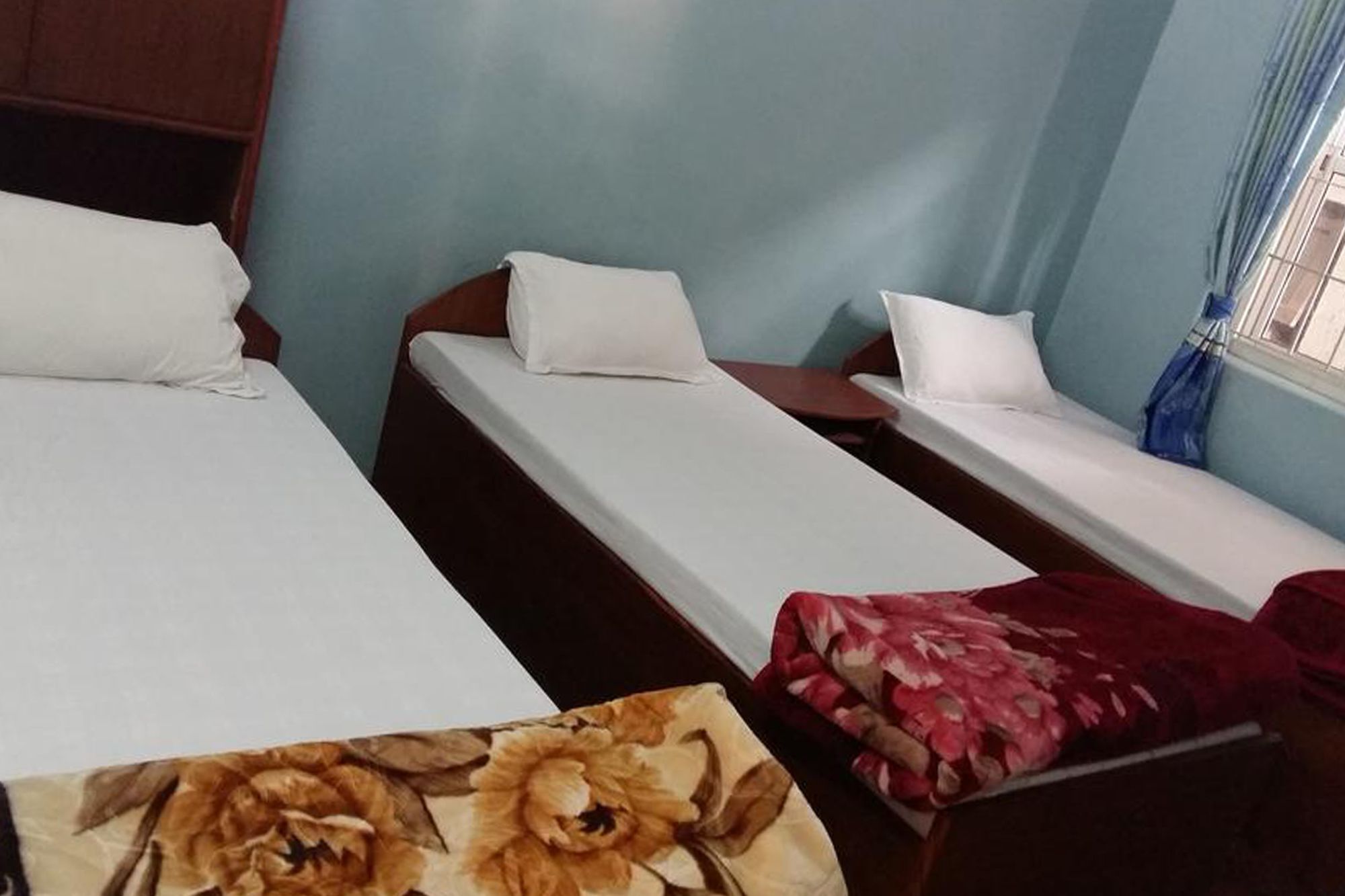 Hotel Bhadrakali Pokhara Inn Exterior photo