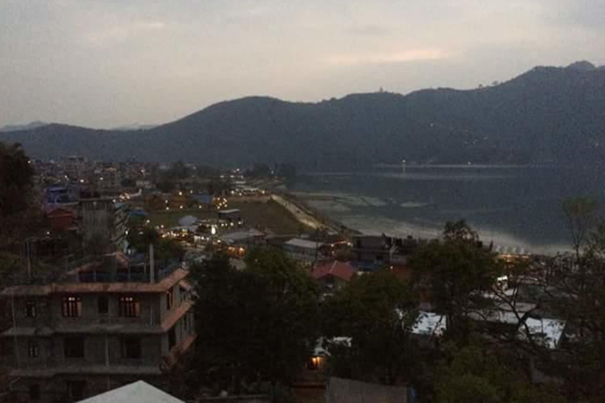 Hotel Bhadrakali Pokhara Inn Exterior photo