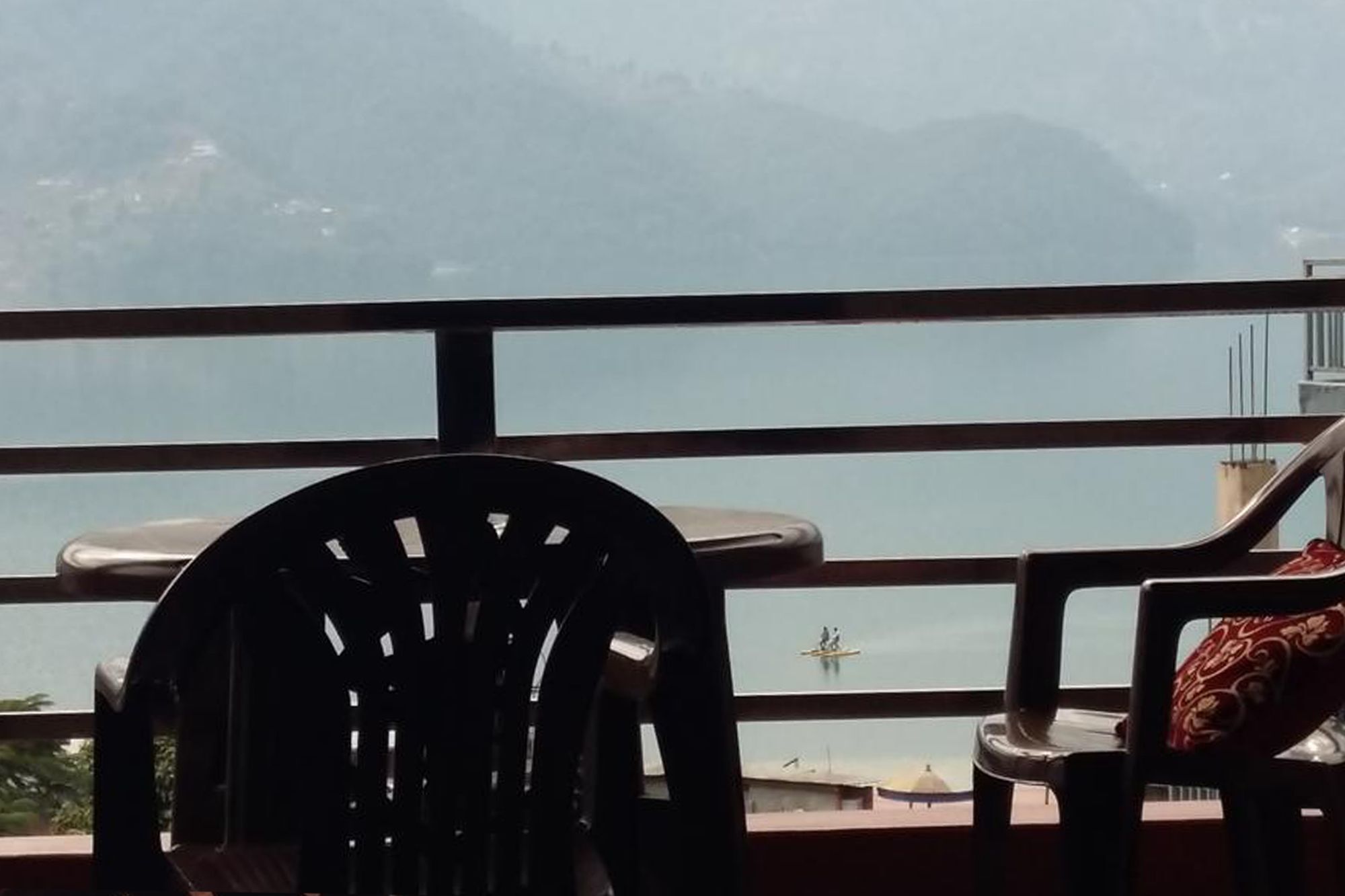 Hotel Bhadrakali Pokhara Inn Exterior photo
